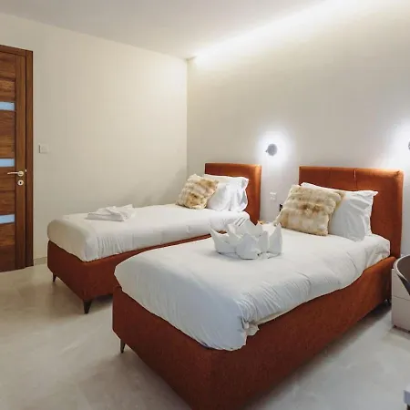 Apartman Azure - Sea Front - Sliema Ferries - Private Jacuzzi