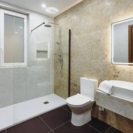 Apartman Azure - Sea Front - Sliema Ferries - Private Jacuzzi *