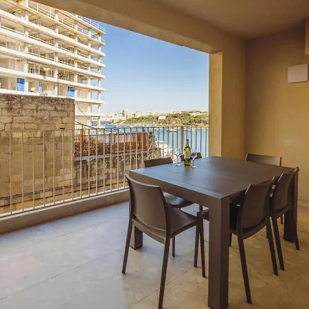 Apartman Azure - Sea Front - Sliema Ferries - Private Jacuzzi
